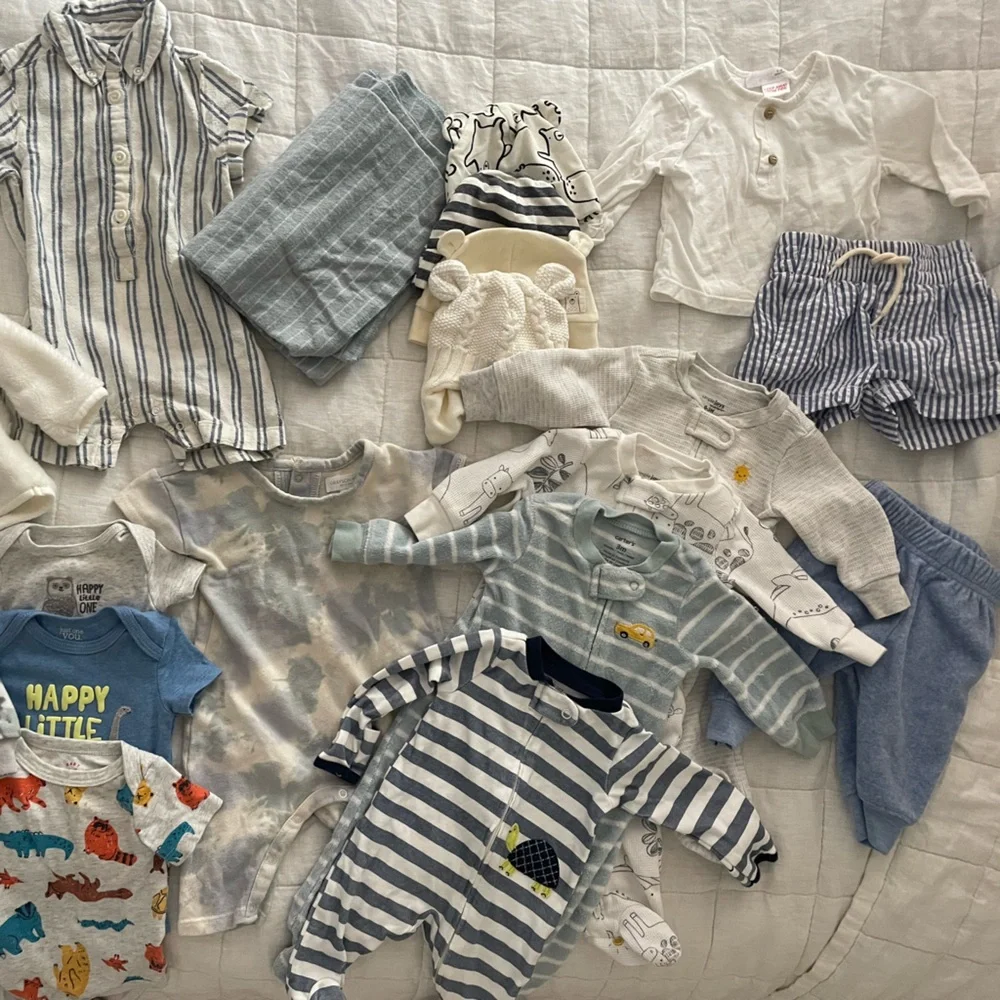 LOT of NB & 0-3 Month Baby Clothing Bundle Carter’s, Gap, Nordstrom, GUC